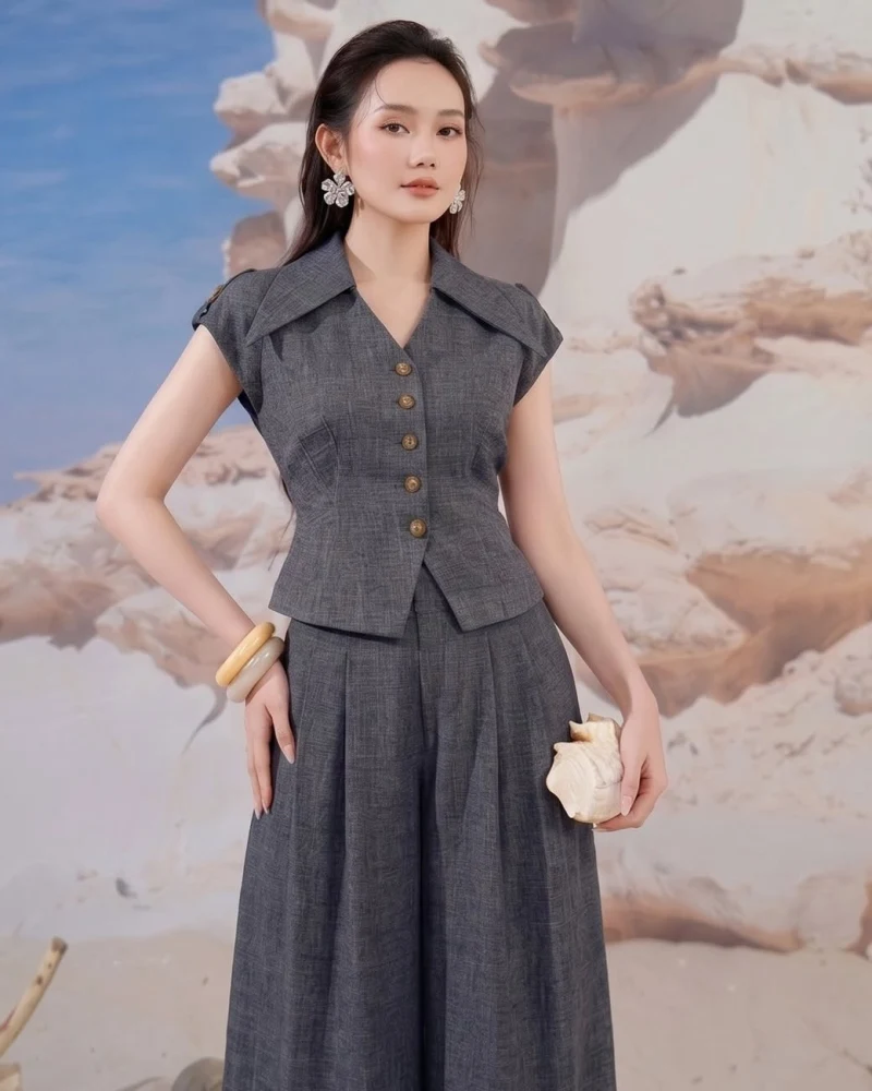 Áo Cổ Vest Tay Chờm Eo Chiết Thanh Lịch
